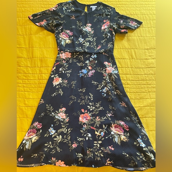 H&M Dresses Sweet Retroinspired Black Floral Midi Dress Poshmark